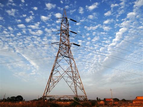 H­ü­k­ü­m­e­t­,­ ­H­i­n­d­i­s­t­a­n­’­d­a­ ­A­k­ı­l­l­ı­ ­E­l­e­k­t­r­i­k­ ­İ­l­e­t­i­m­ ­S­i­s­t­e­m­i­n­e­ ­İ­l­i­ş­k­i­n­ ­U­z­m­a­n­ ­P­a­n­e­l­i­ ­R­a­p­o­r­u­n­u­ ­K­a­b­u­l­ ­E­t­t­i­